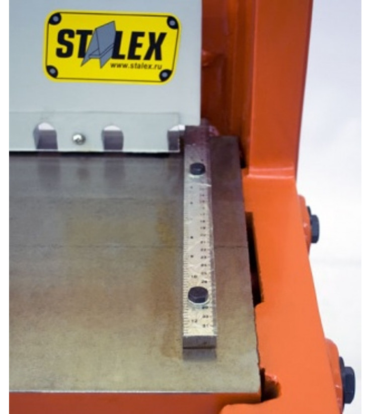 Ручная механическая гильотина Stalex Q01-1,5x1320